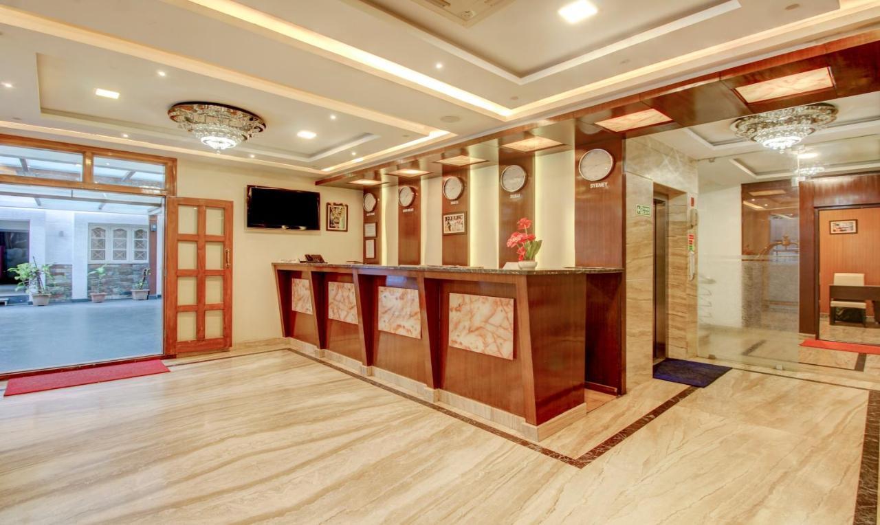 Treebo The Sai Leela Suites R T Nagar Bangalore Eksteriør billede
