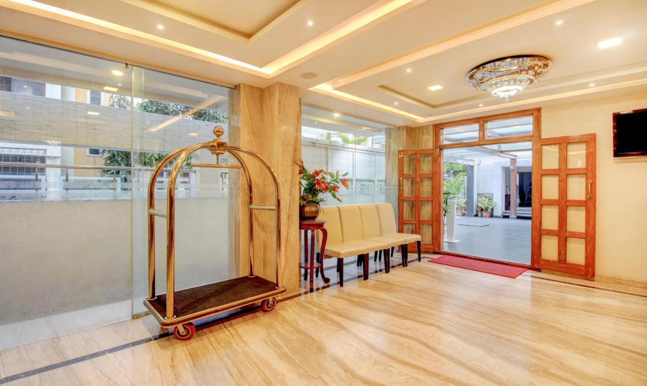 Treebo The Sai Leela Suites R T Nagar Bangalore Eksteriør billede